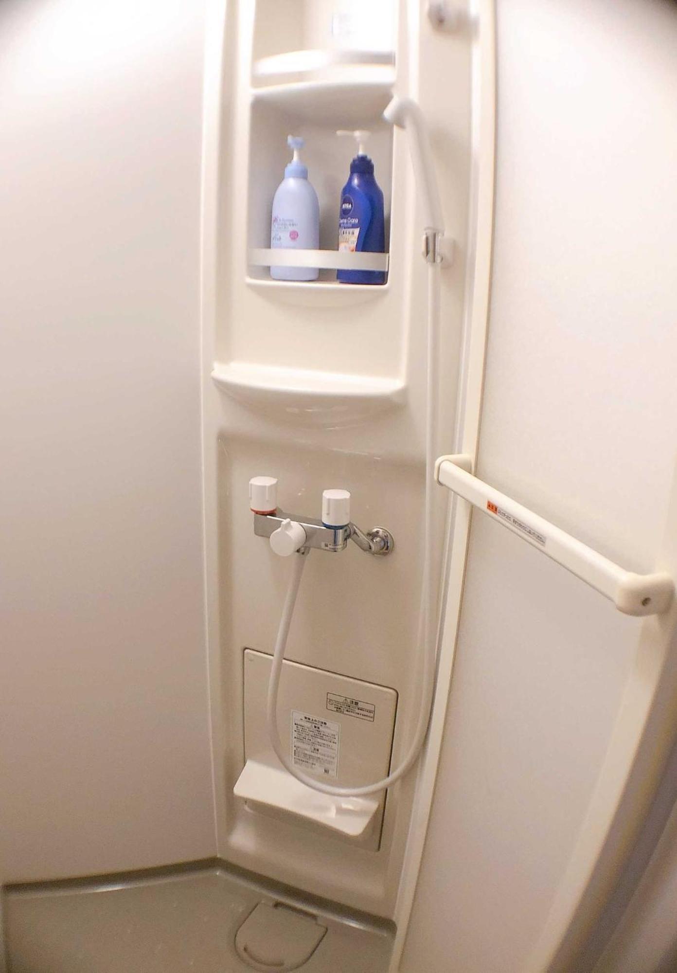 Hostel198 Bunk Bed For Female Onlyーvacation Stay68090v * Osaka